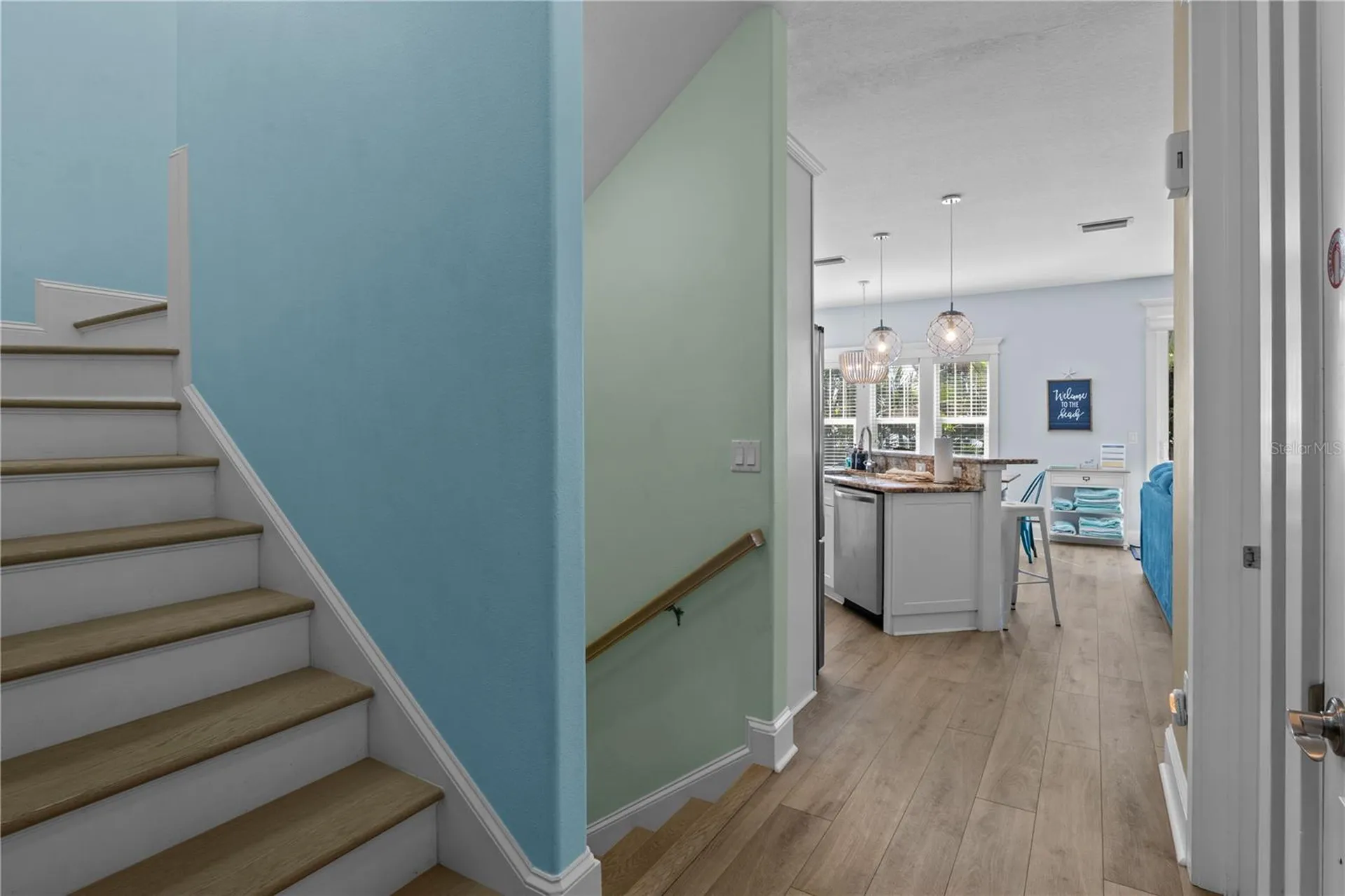 6908 Holmes Boulevard Holmes Beach FL 34217