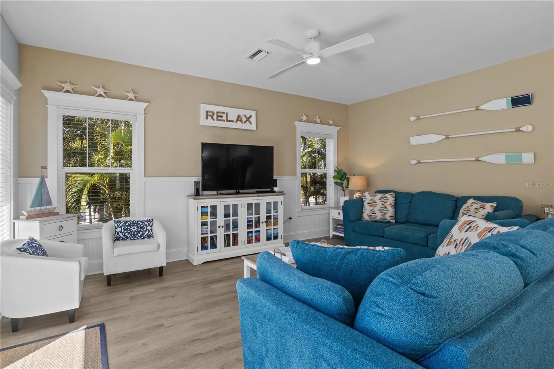 6908 Holmes Boulevard Holmes Beach FL 34217