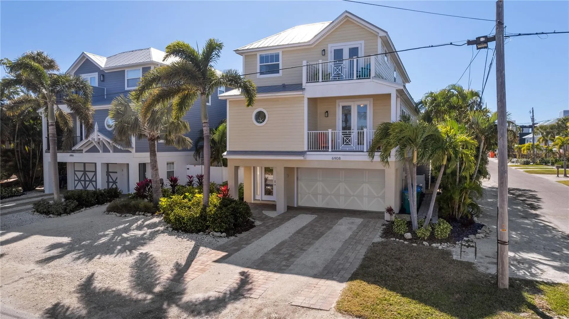 6908 Holmes Boulevard Holmes Beach FL 34217