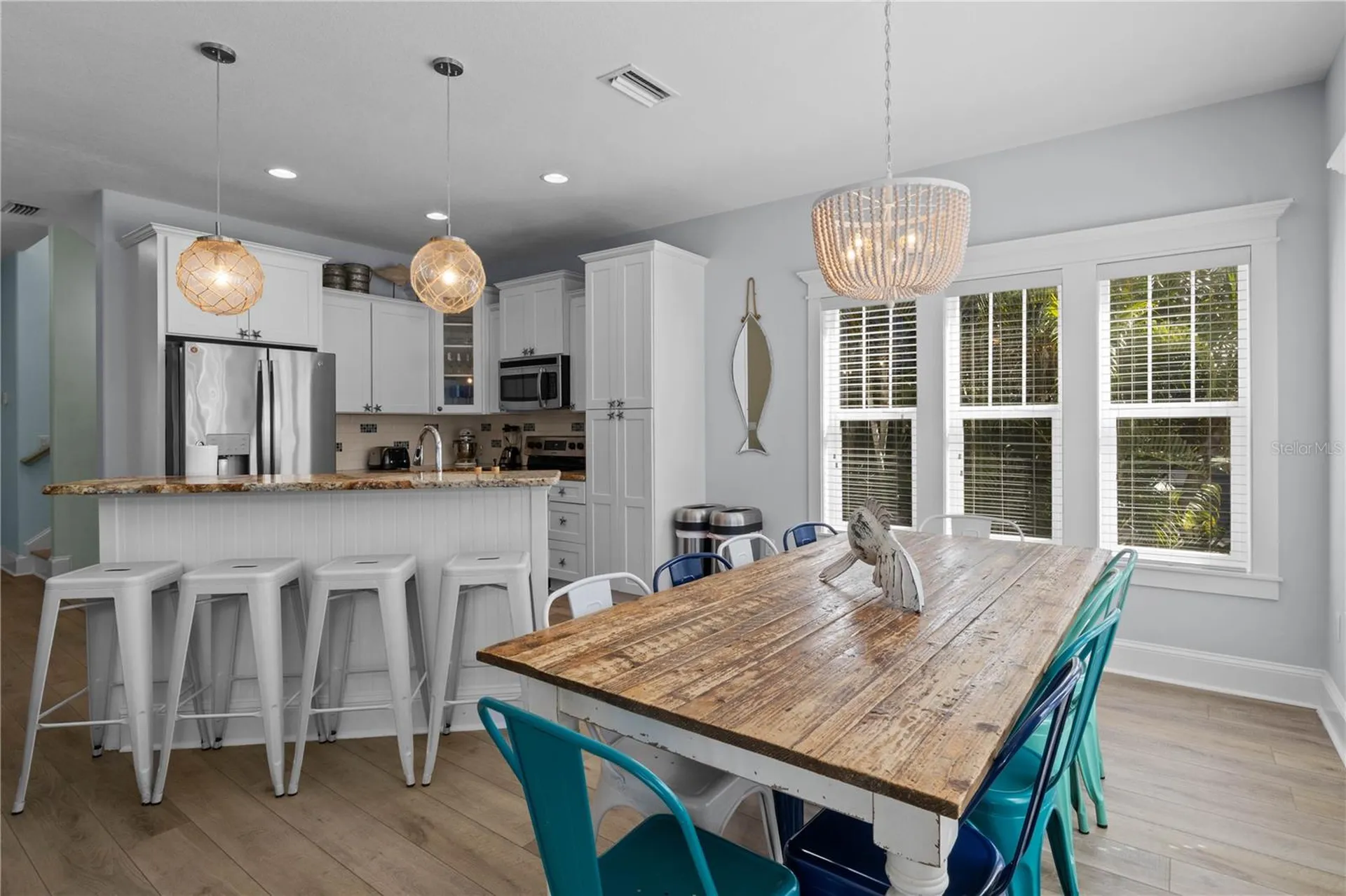 6908 Holmes Boulevard Holmes Beach FL 34217