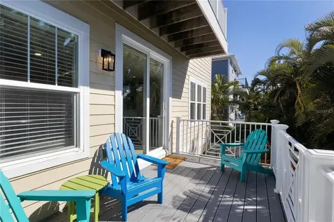 6908 Holmes Boulevard Holmes Beach FL 34217