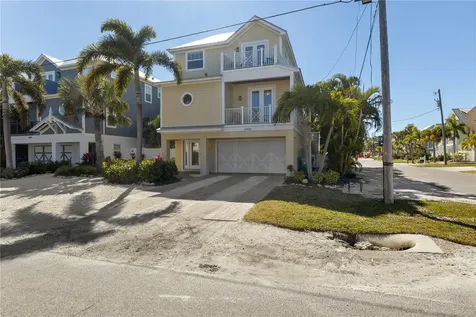6908 Holmes Boulevard Holmes Beach FL 34217