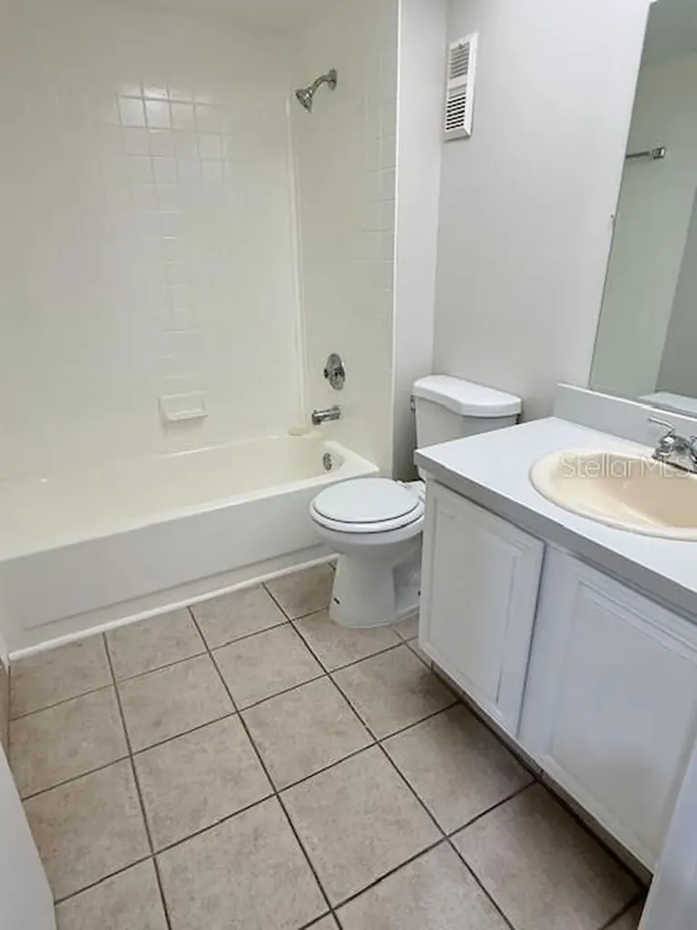 4991 Puritan Circle Tampa FL 33617