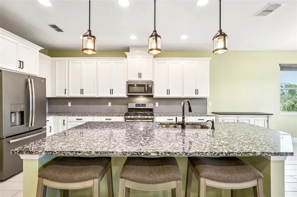 2393 Panoramic Circle Apopka FL 32703