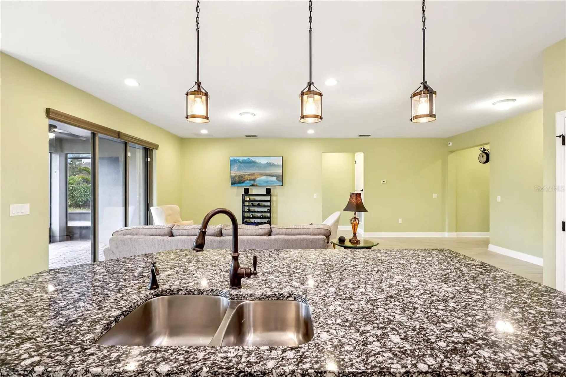 2393 Panoramic Circle Apopka FL 32703