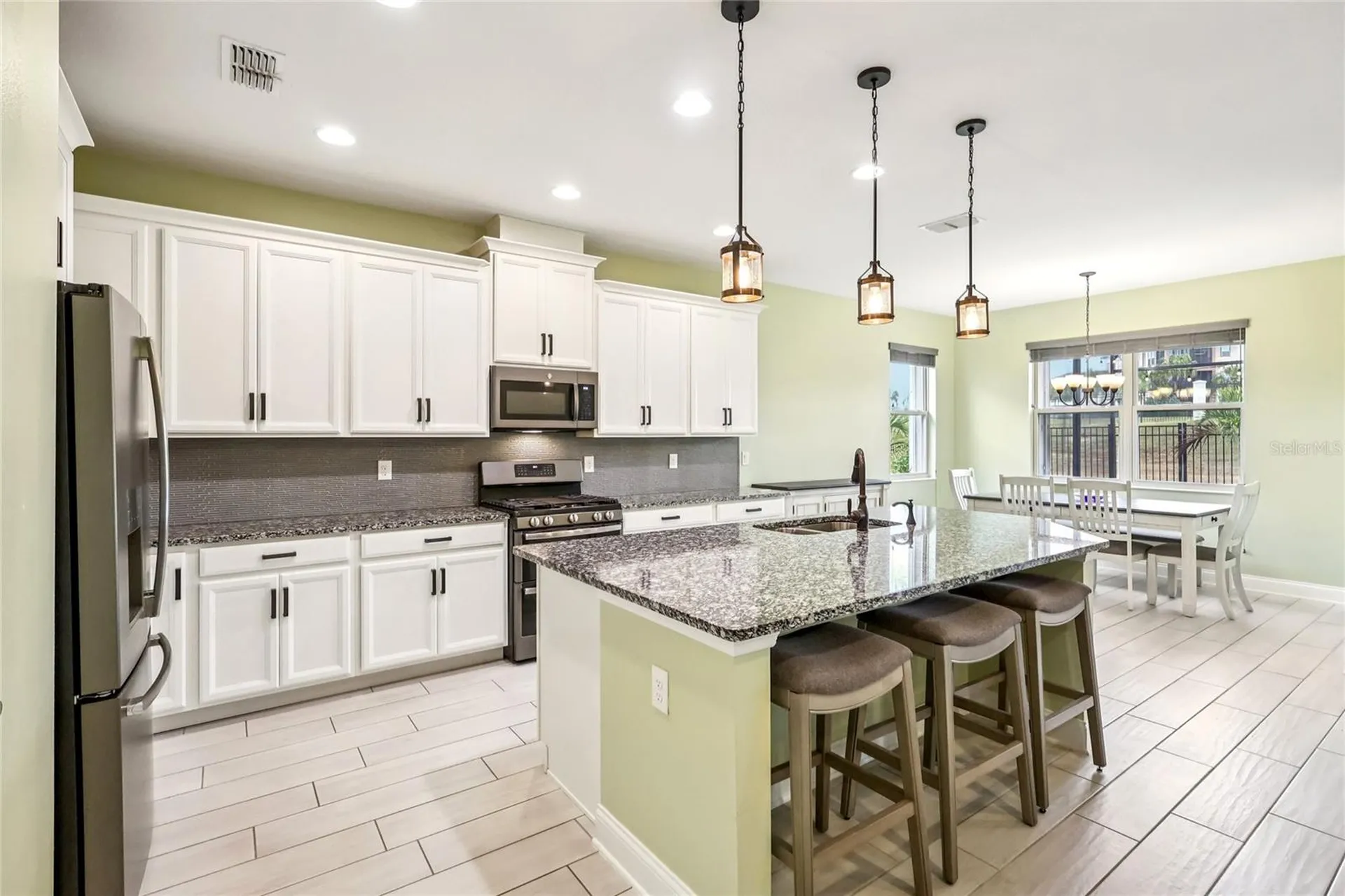 2393 Panoramic Circle Apopka FL 32703