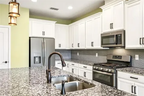 2393 Panoramic Circle Apopka FL 32703