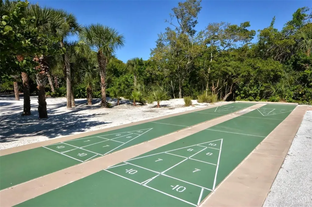 237 Hourglass Way Sarasota FL 34242