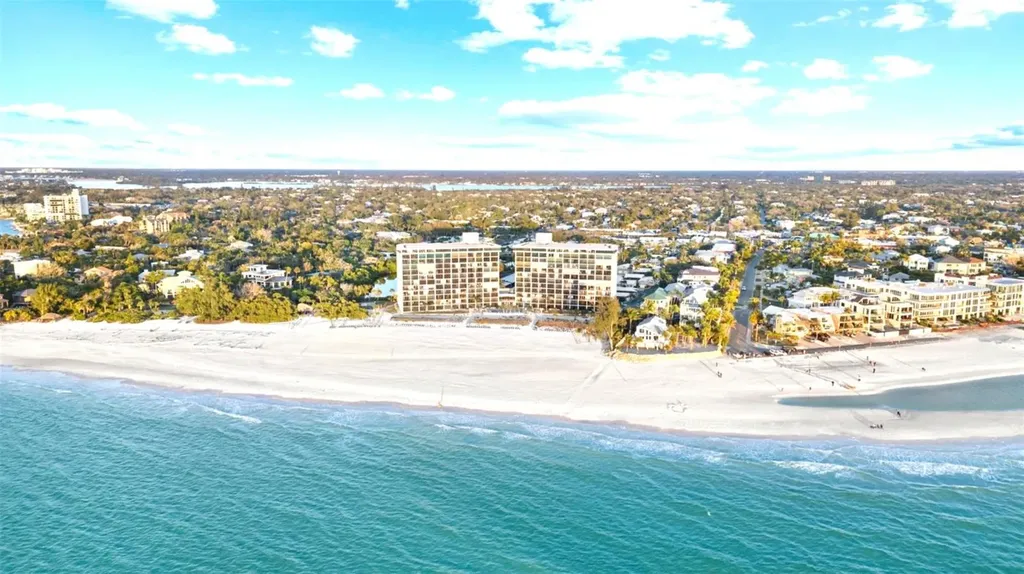 237 Hourglass Way Sarasota FL 34242