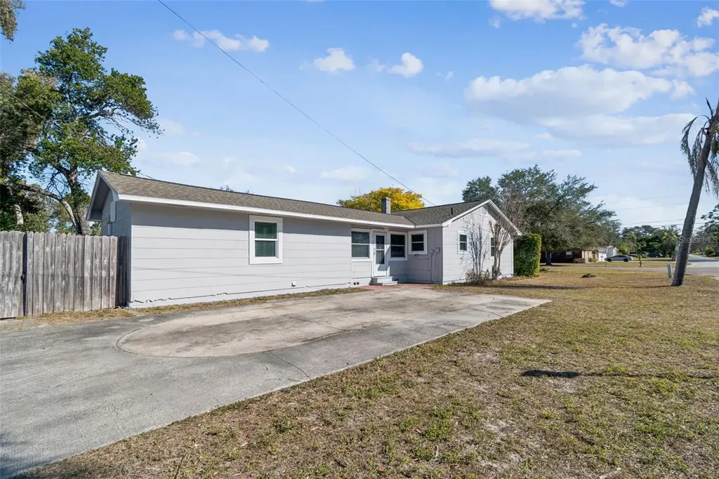 2900 49th Street N St Petersburg FL 33710
