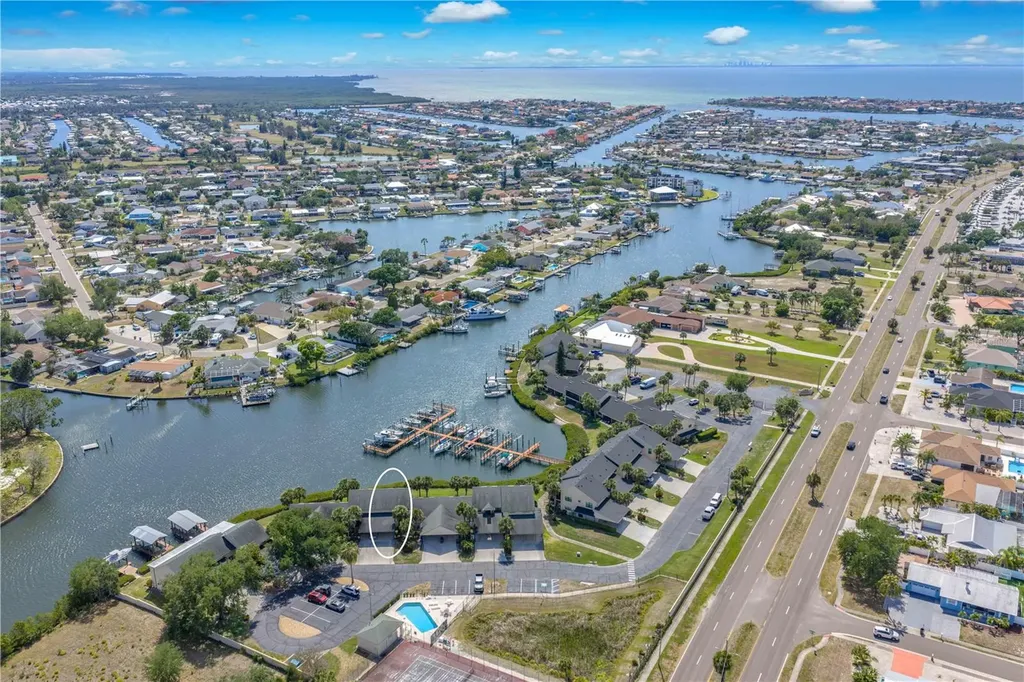 614 Yardarm Drive Apollo Beach FL 33572