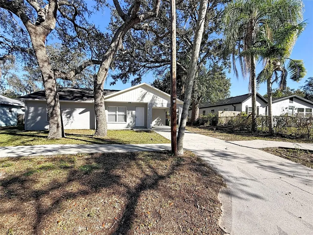 8717 N Dexter Avenue Tampa FL 33604