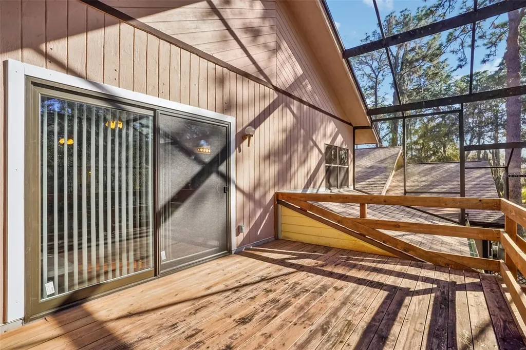 29207 Old Mill W Tavares FL 32778