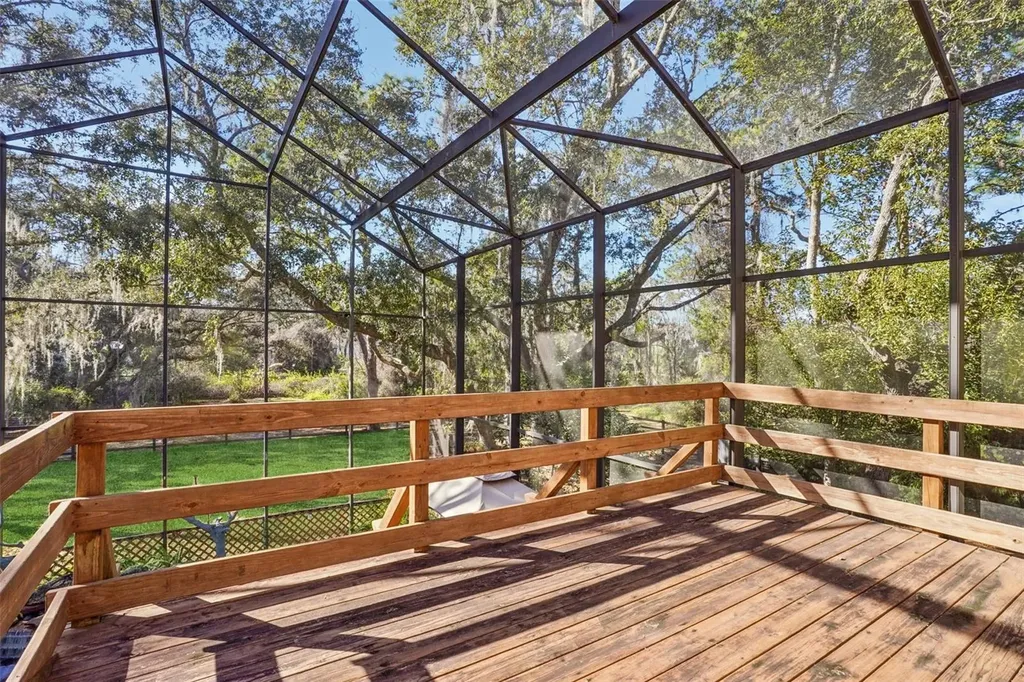 29207 Old Mill W Tavares FL 32778