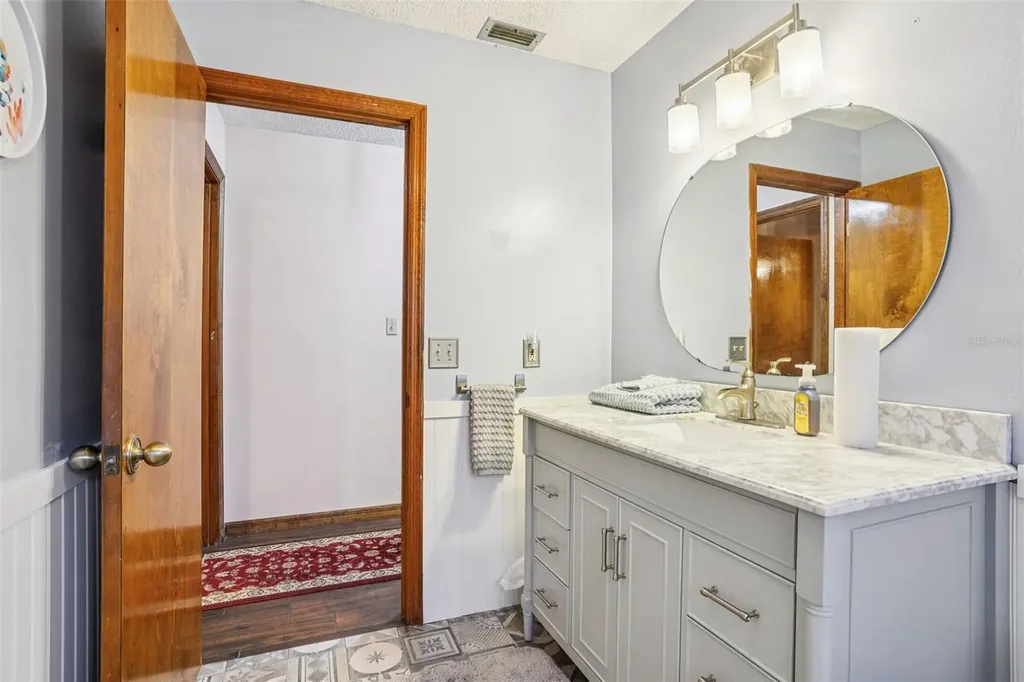 29207 Old Mill W Tavares FL 32778