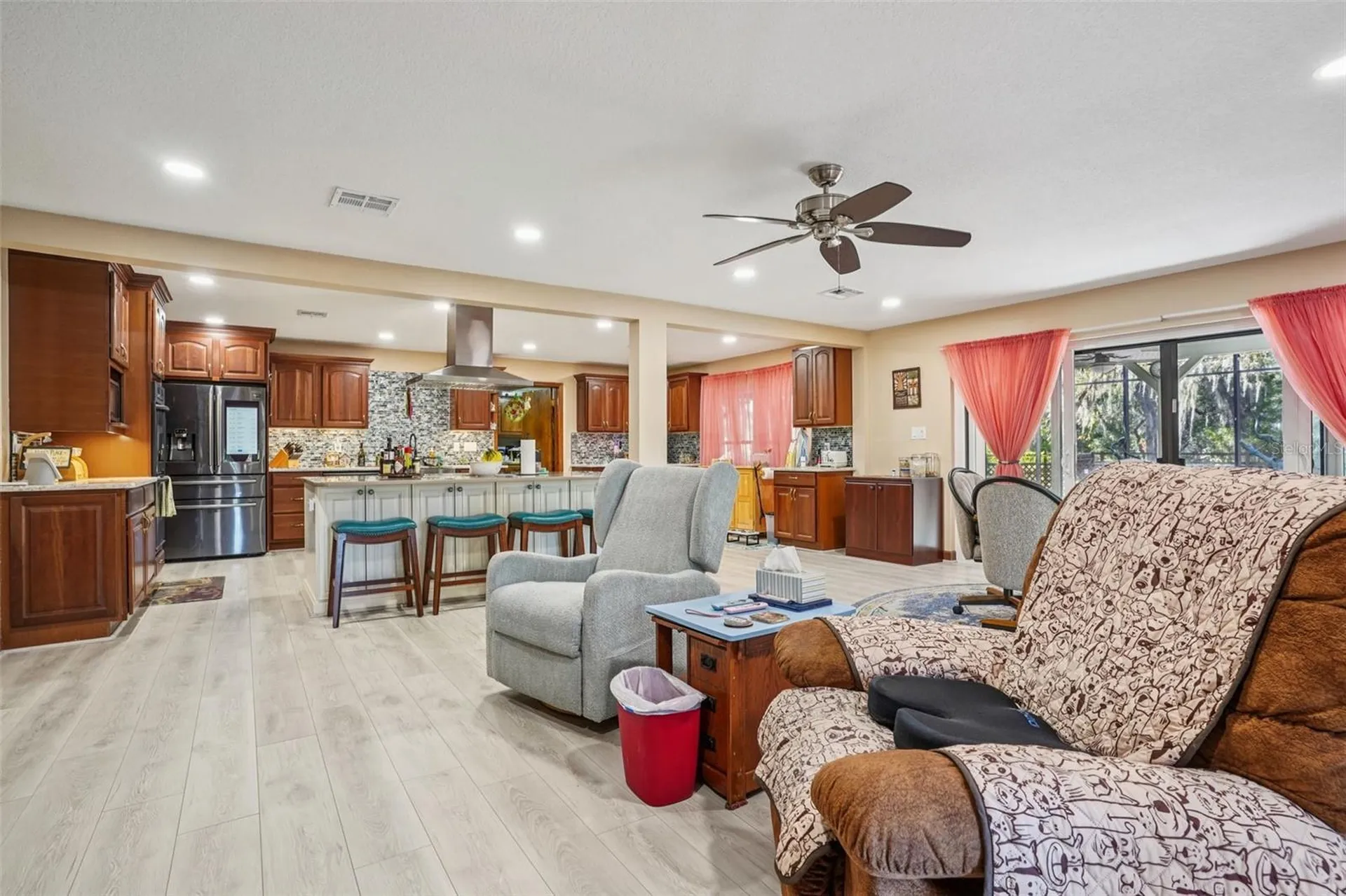 29207 Old Mill W Tavares FL 32778