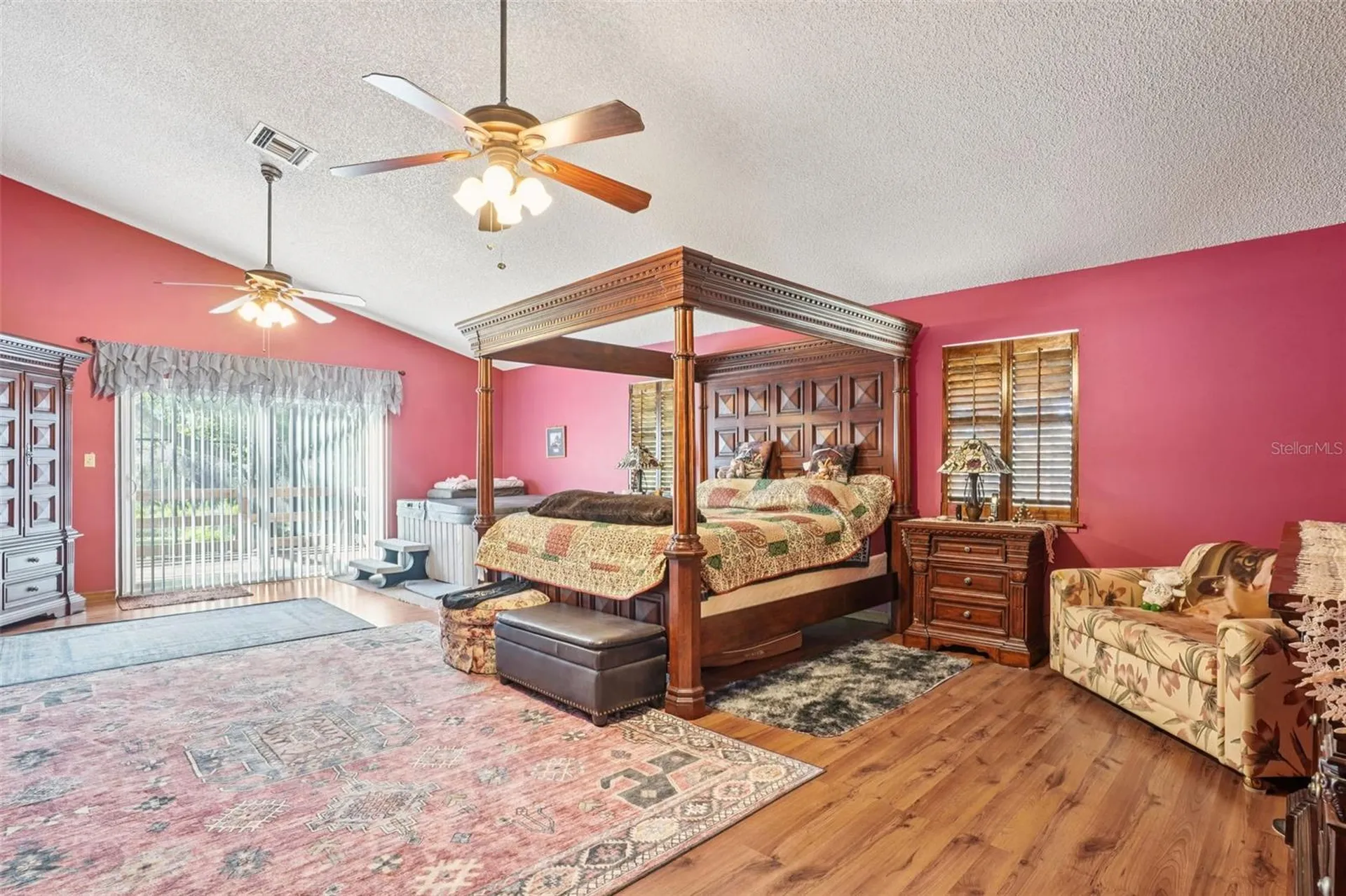 29207 Old Mill W Tavares FL 32778