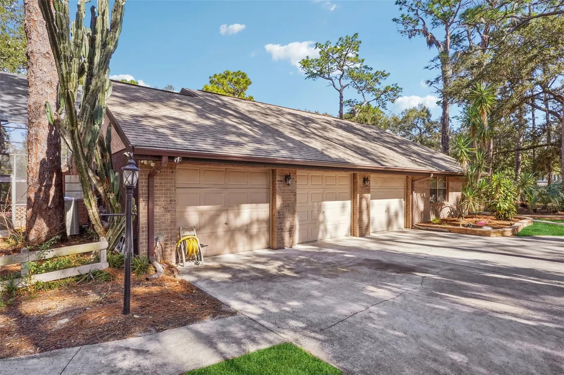29207 Old Mill W Tavares FL 32778