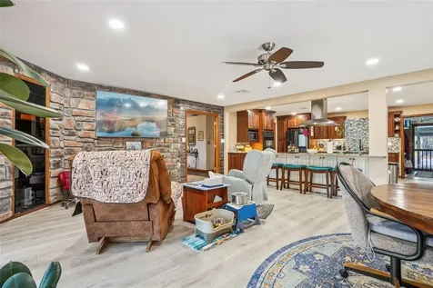 29207 Old Mill W Tavares FL 32778