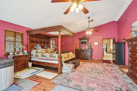 29207 Old Mill W Tavares FL 32778
