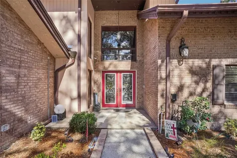 29207 Old Mill W Tavares FL 32778