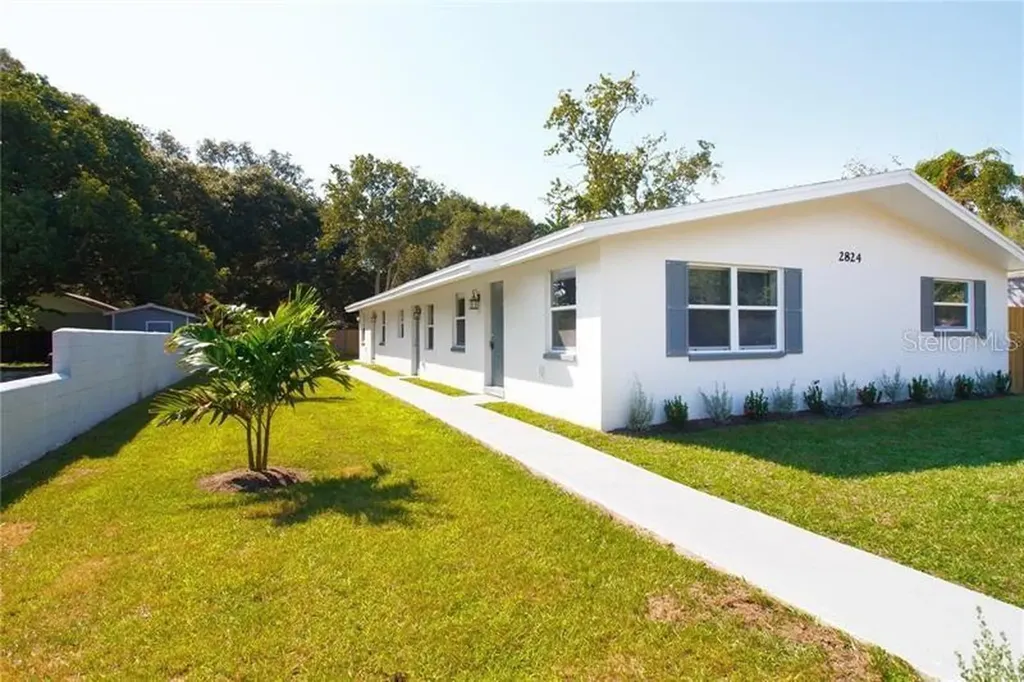 2824 Meadow View Avenue Largo FL 33771