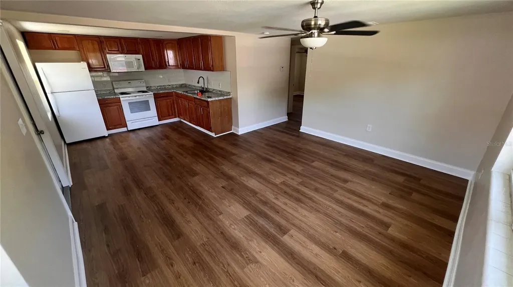 2824 Meadow View Avenue Largo FL 33771