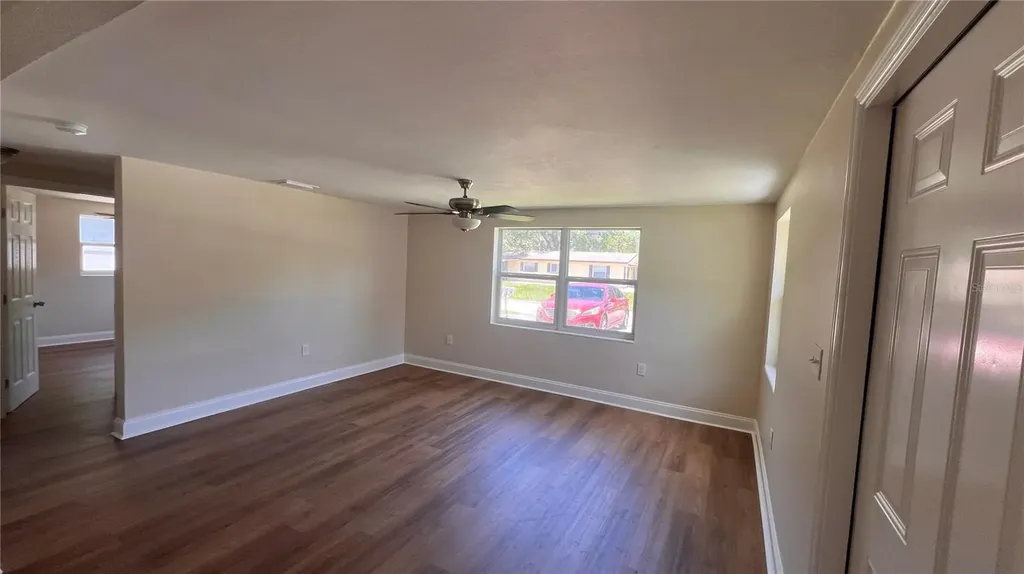 2824 Meadow View Avenue Largo FL 33771