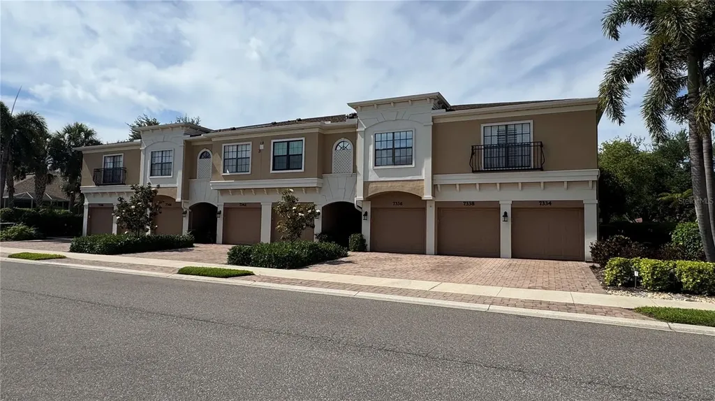 7338 Skybird Road Bradenton FL 34209