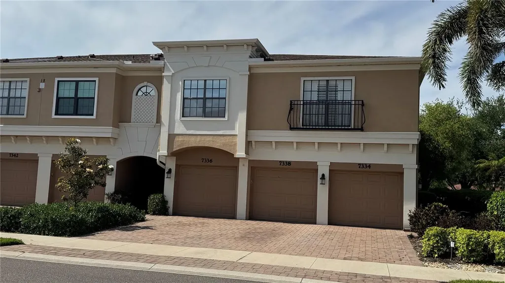 7338 Skybird Road Bradenton FL 34209