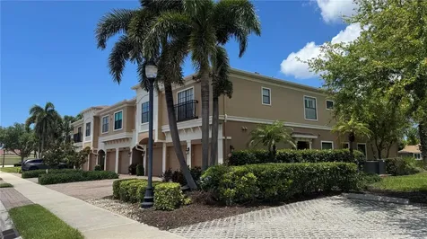 7338 Skybird Road Bradenton FL 34209