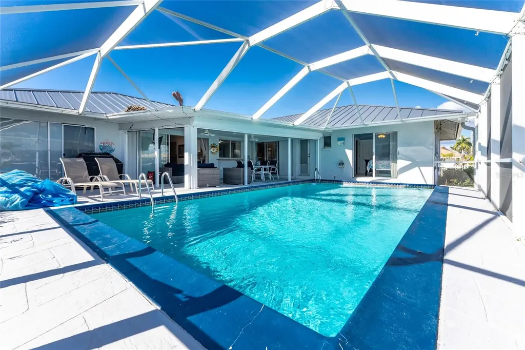 946 Messina Drive Punta Gorda FL 33950