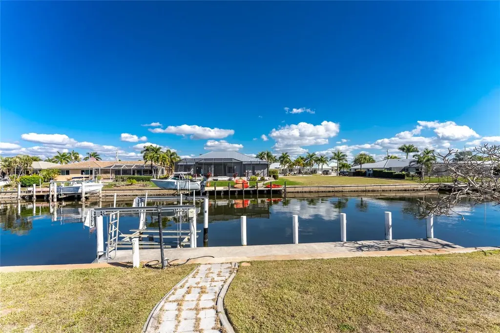 946 Messina Drive Punta Gorda FL 33950