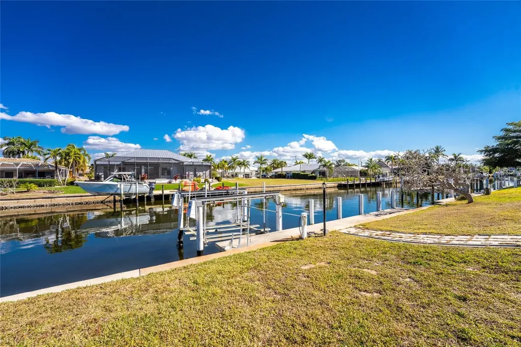 946 Messina Drive Punta Gorda FL 33950