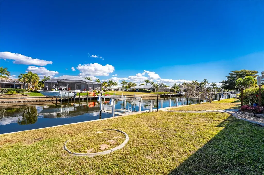 946 Messina Drive Punta Gorda FL 33950