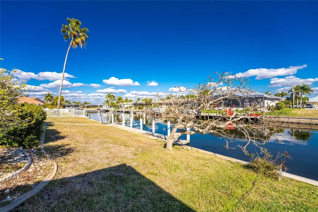 946 Messina Drive Punta Gorda FL 33950
