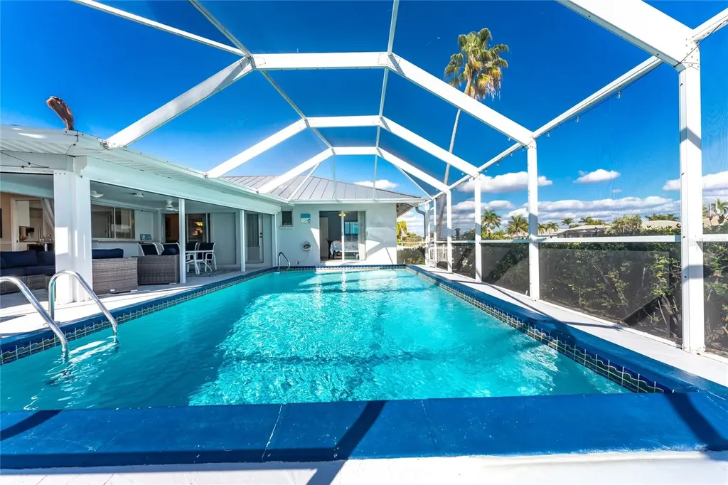 946 Messina Drive Punta Gorda FL 33950