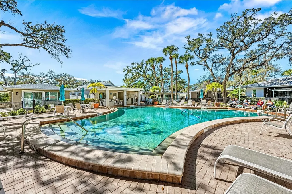 1320 Moonmist Drive Sarasota FL 34242
