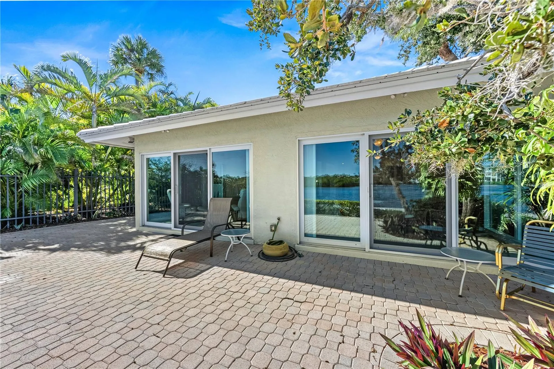 1320 Moonmist Drive Sarasota FL 34242