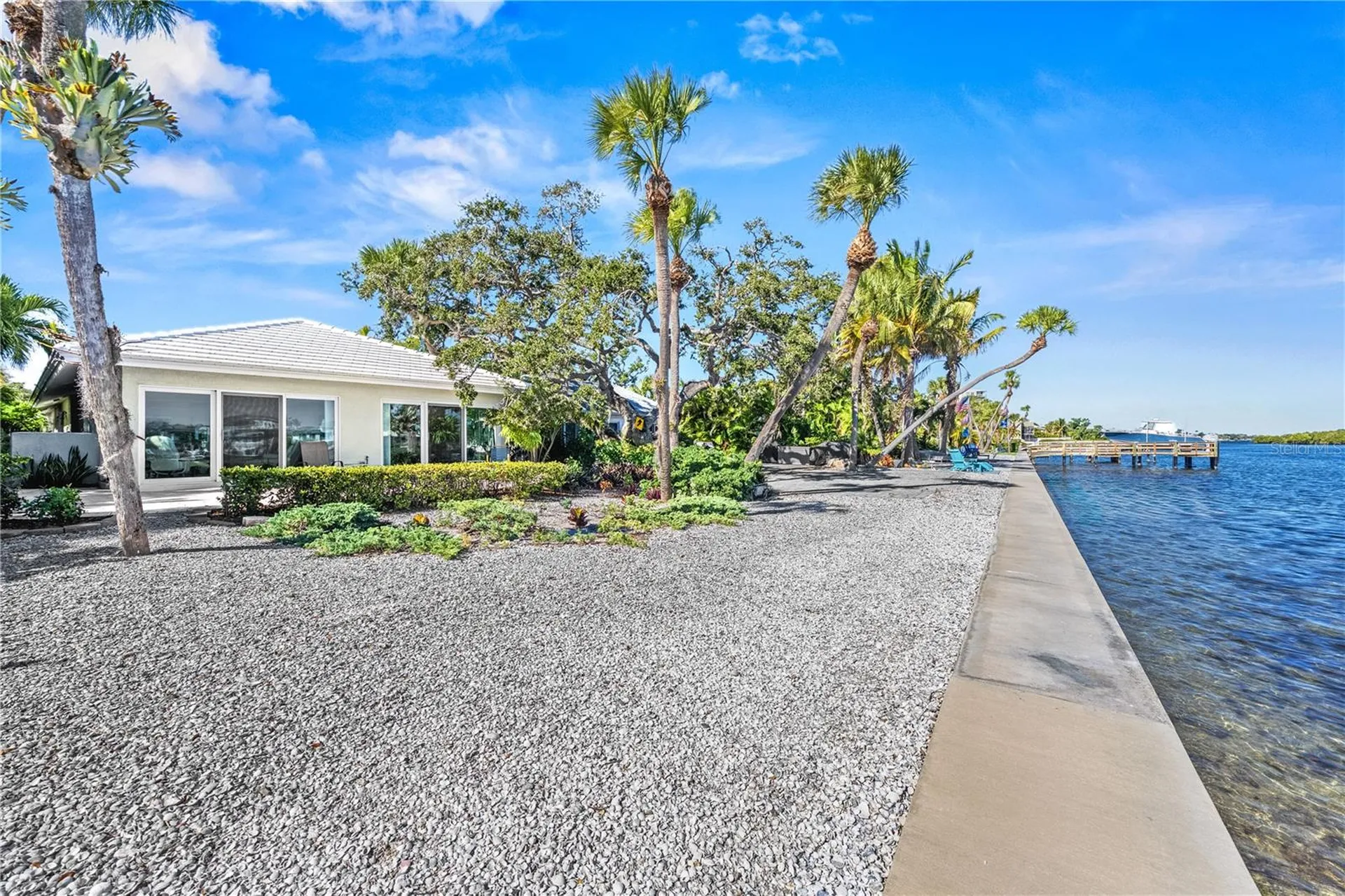1320 Moonmist Drive Sarasota FL 34242
