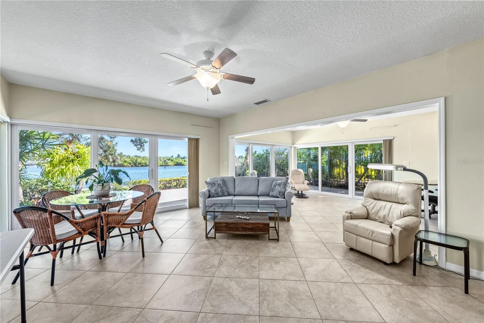 1320 Moonmist Drive Sarasota FL 34242