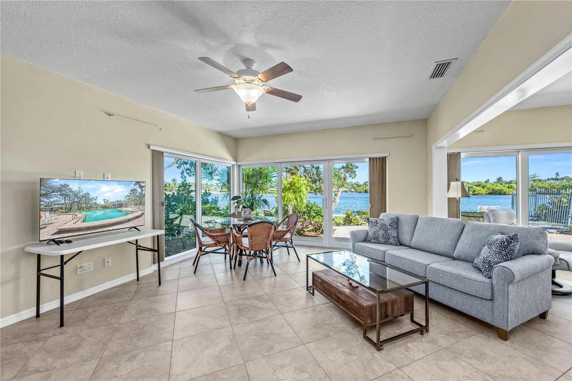 1320 Moonmist Drive Sarasota FL 34242
