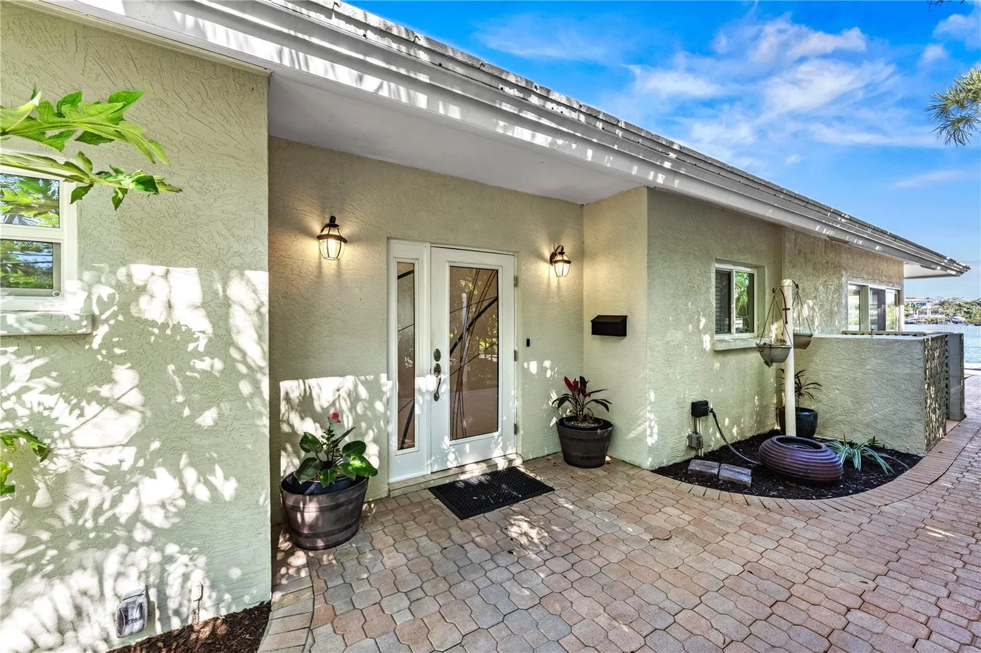 1320 Moonmist Drive Sarasota FL 34242