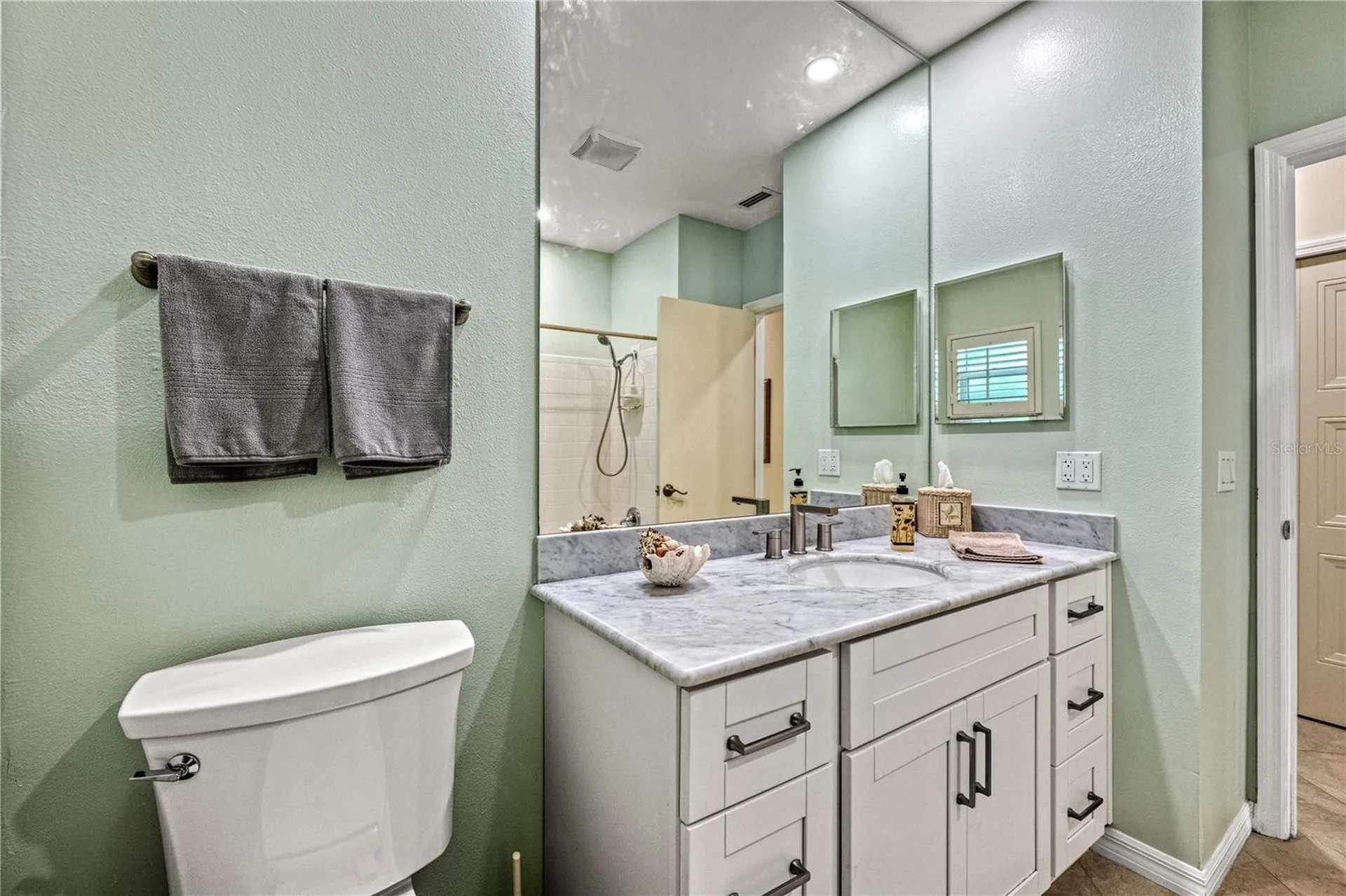 1320 Moonmist Drive Sarasota FL 34242