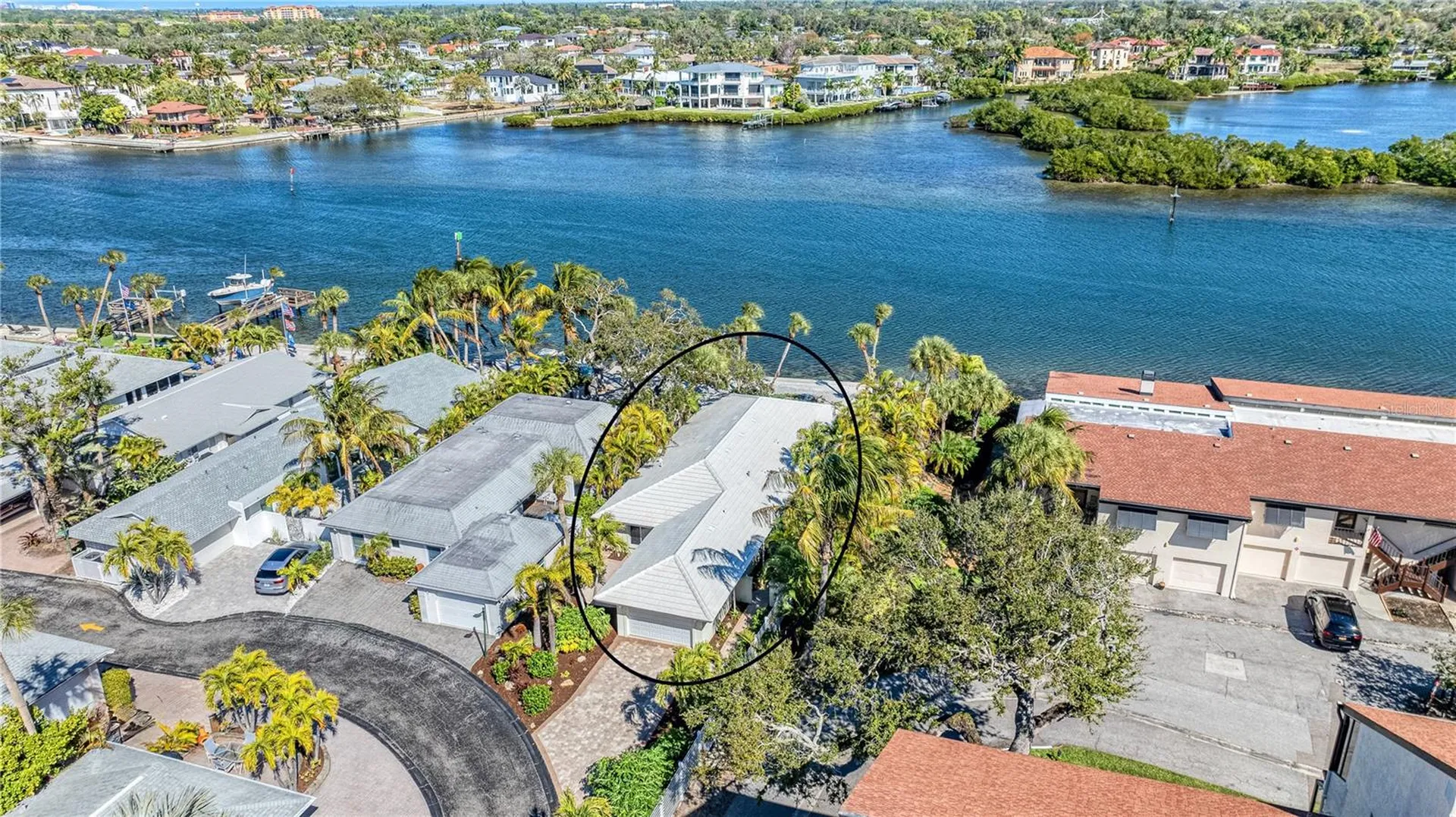1320 Moonmist Drive Sarasota FL 34242