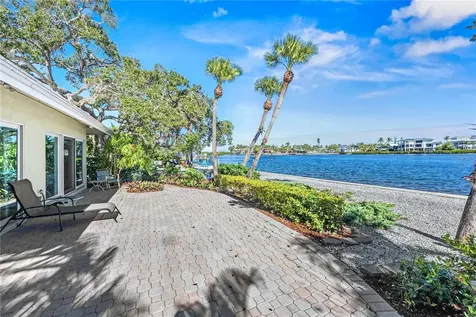 1320 Moonmist Drive Sarasota FL 34242