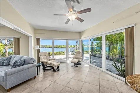 1320 Moonmist Drive Sarasota FL 34242