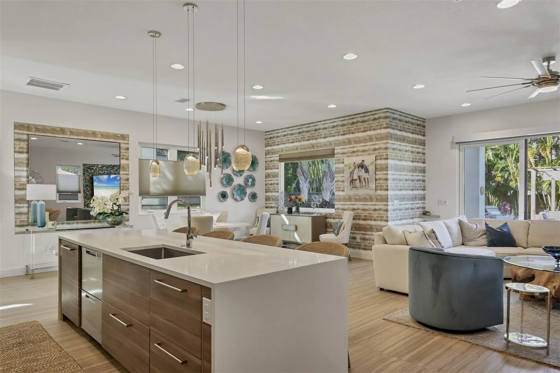 2323 Pine Terrace Sarasota FL 34231