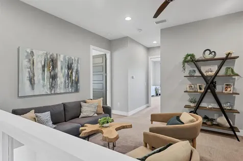 2323 Pine Terrace Sarasota FL 34231