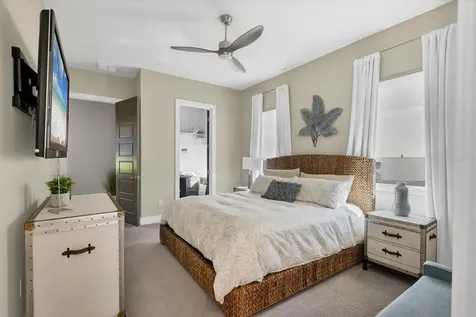 2323 Pine Terrace Sarasota FL 34231